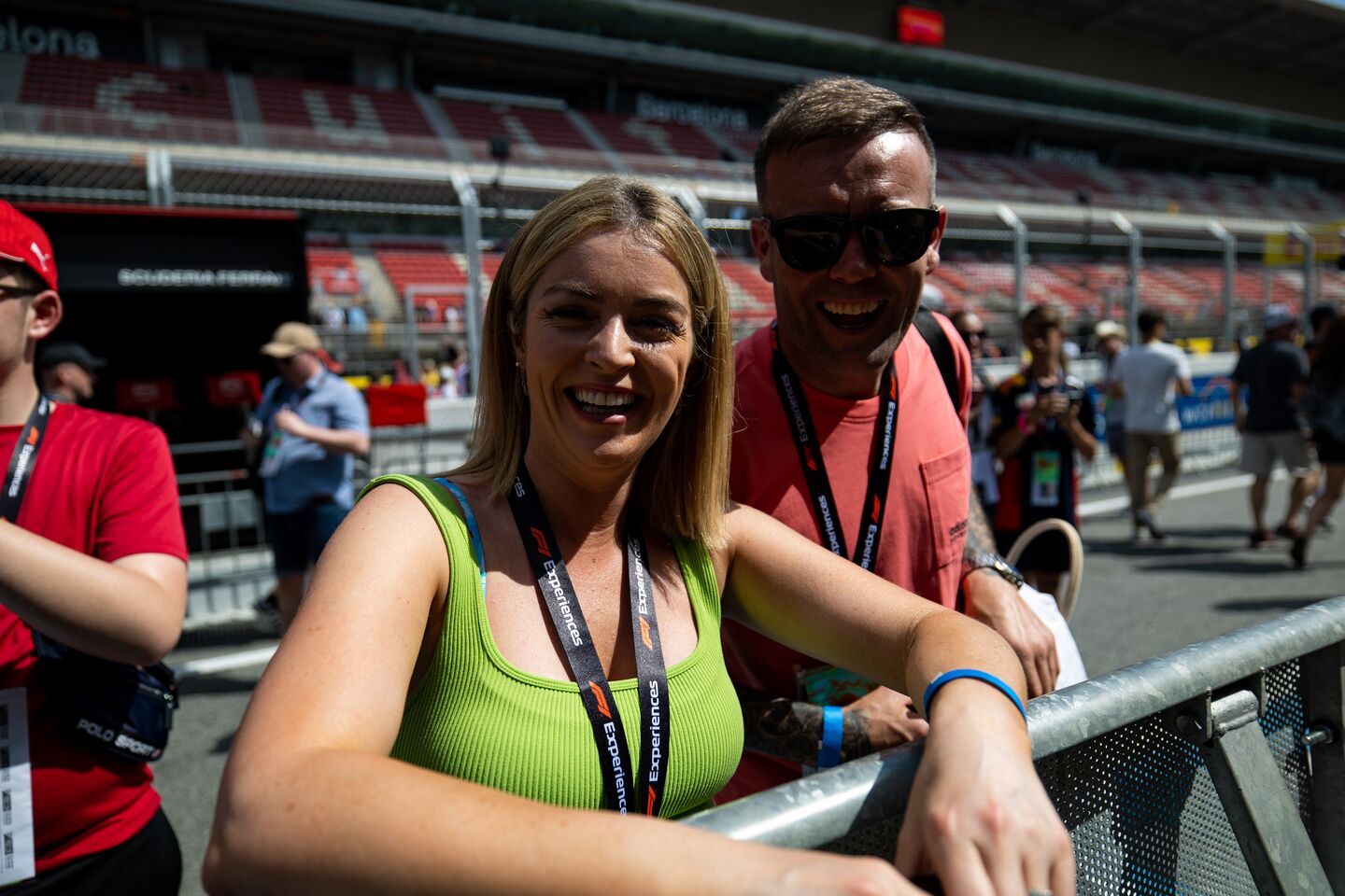 fans on garage tour